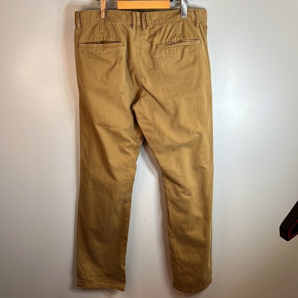 3/$25 OLD Navy 100% Cotton Slim Fit Chinos Size 36 x 34 - Picture 6 of 8